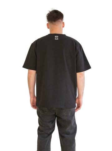 "BLACK" OVERSIZED T-SHIRT
